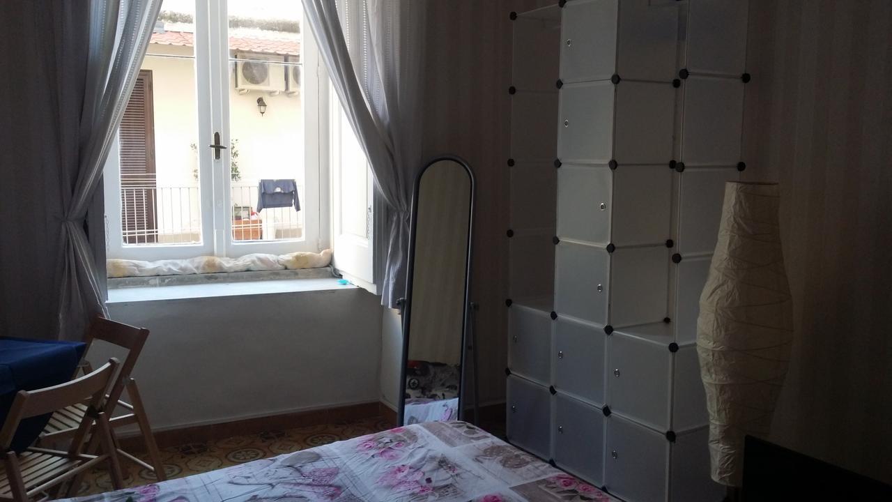B&B A Casa Di Grazia Наполи Екстериор снимка