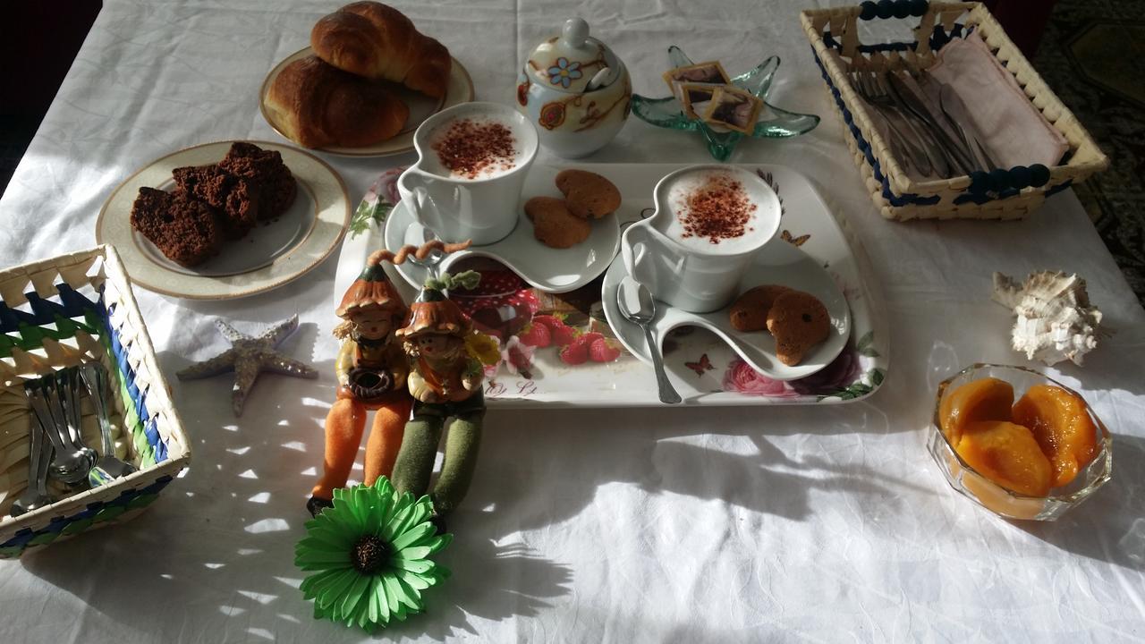 B&B A Casa Di Grazia Наполи Екстериор снимка